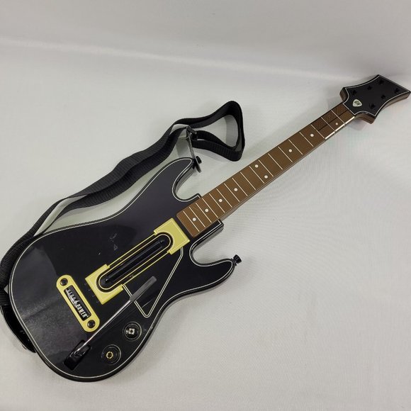PS4 Guitar Hero Live Wireless Guitar & Game NO USB RECEIVER - Picture 1 of 2